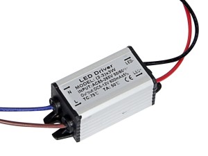 Zasilacz stałoprądowy 650mA 9-14V 